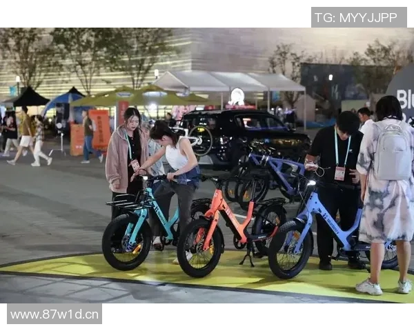 极限运动嘉年华精彩回顾成都街舞队展现非凡意识与团队精神 极限运动嘉年华精彩回顾成都街舞队展现非凡意识与团队精神